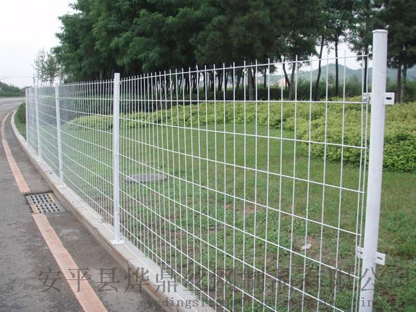 双边丝护栏网—双边丝护栏网厂家价格